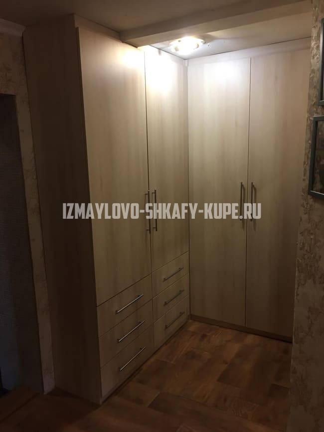 Шкафы угловые Измайлово